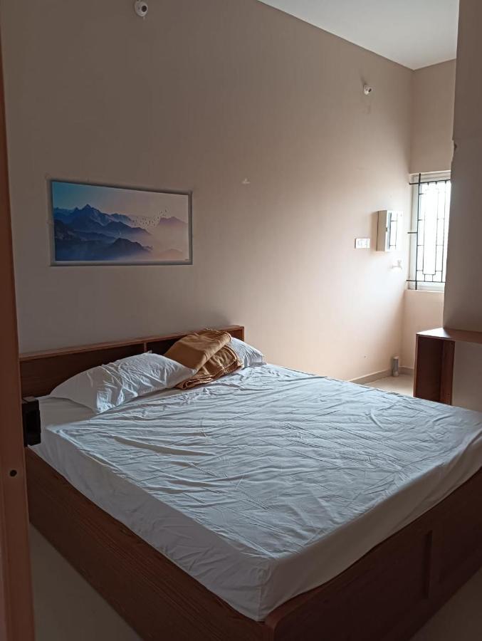 Surathi Enclave Standard Rooms Karumattampatti Dış mekan fotoğraf
